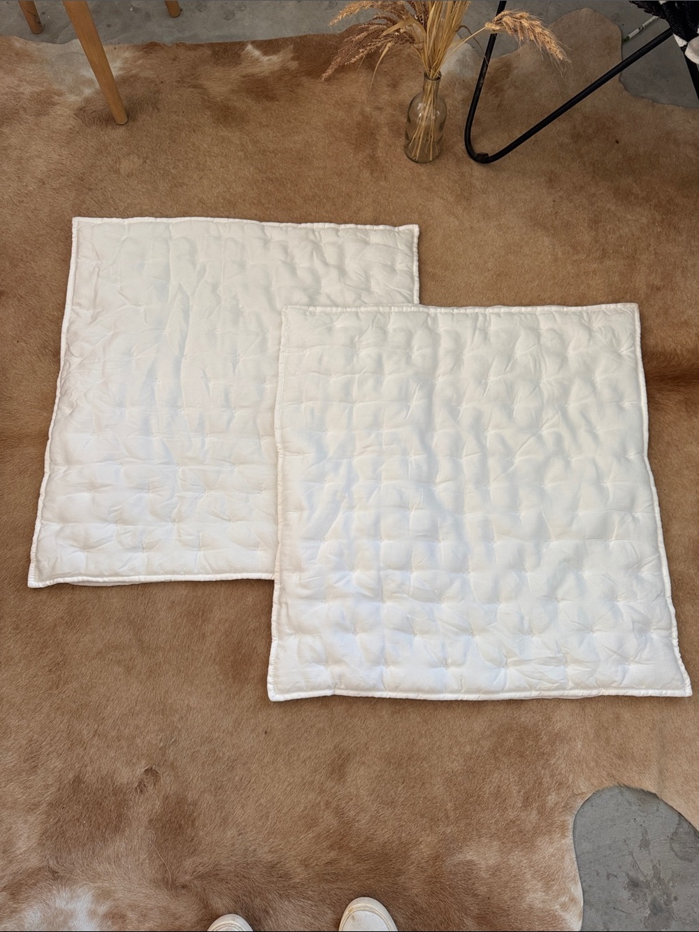 Set of 2 Pottery Barn Amelia Tencel Cloud Quilted EURO 26.5”x28” Sham White